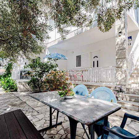 10185b Διαμέρισμα Orebić